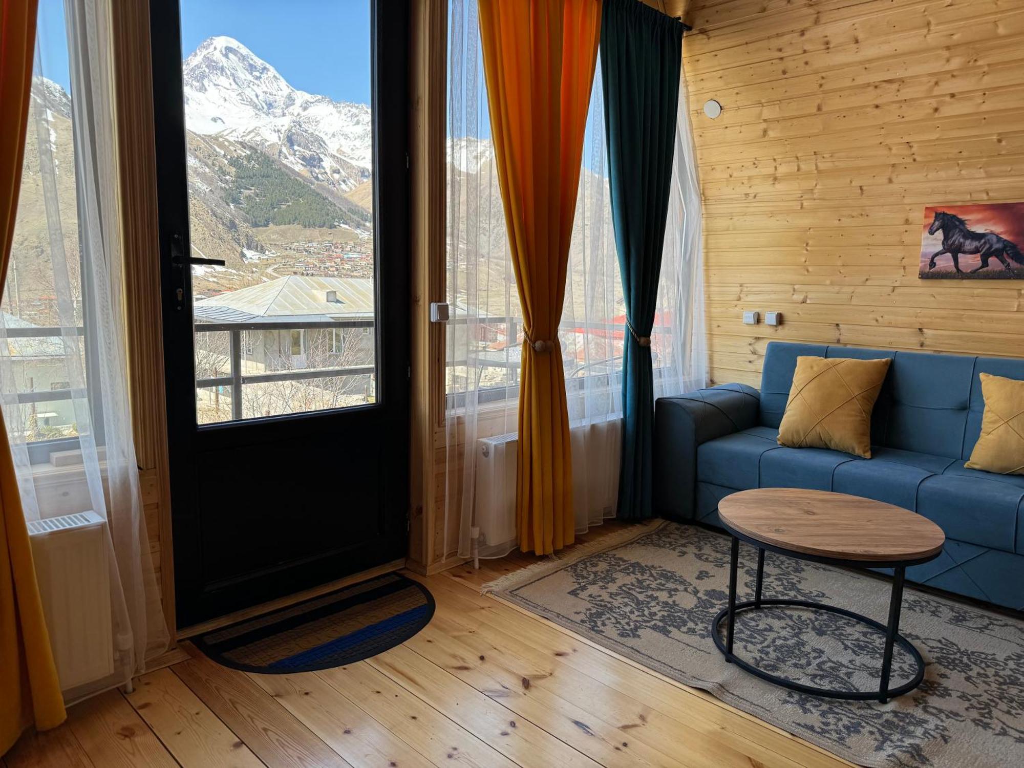 Qusha Cottage Kazbegi Bagian luar foto
